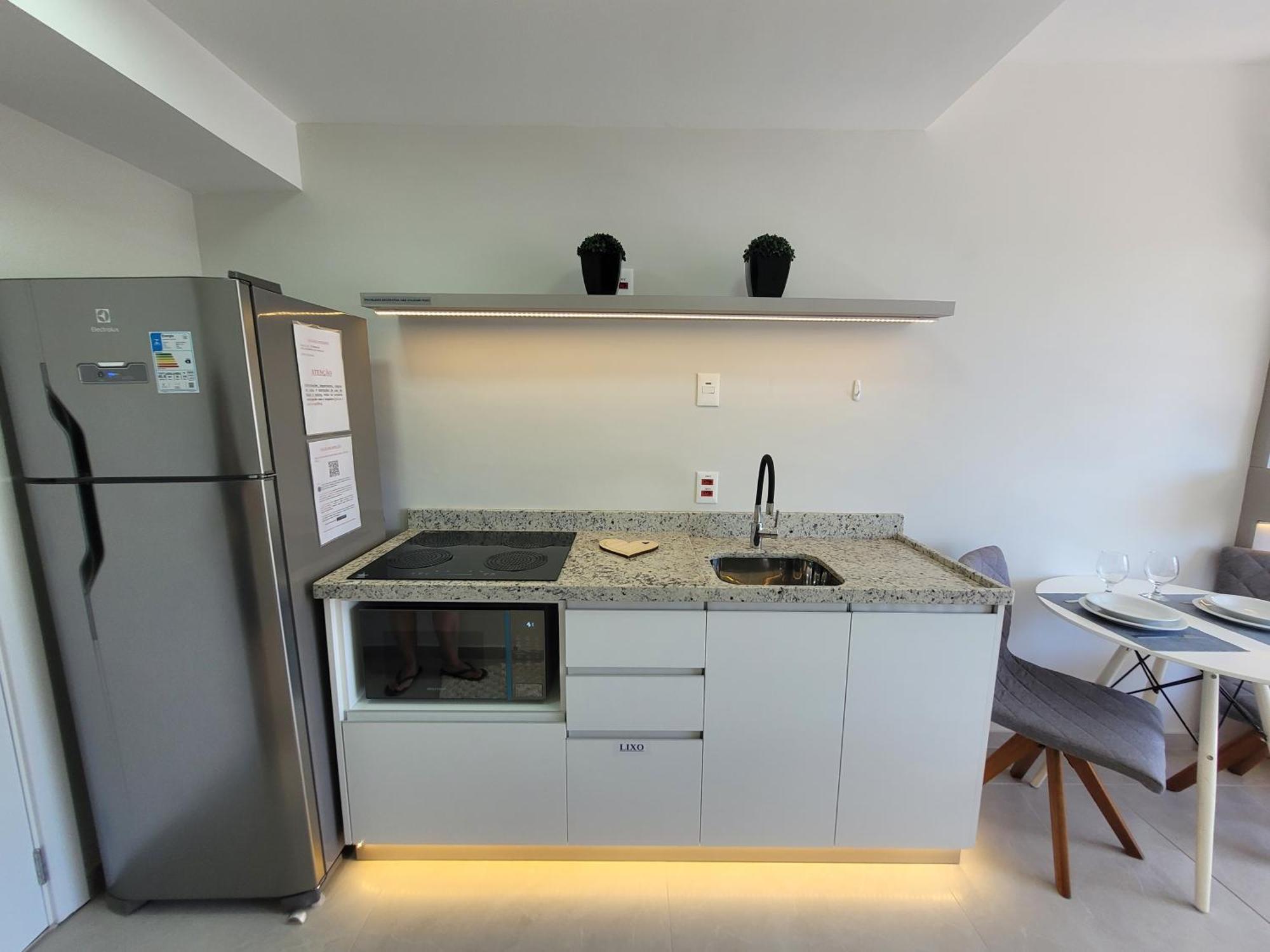 Studio Lux Ao Lado Da Puc Com Netflix Porto Alegre Exterior photo